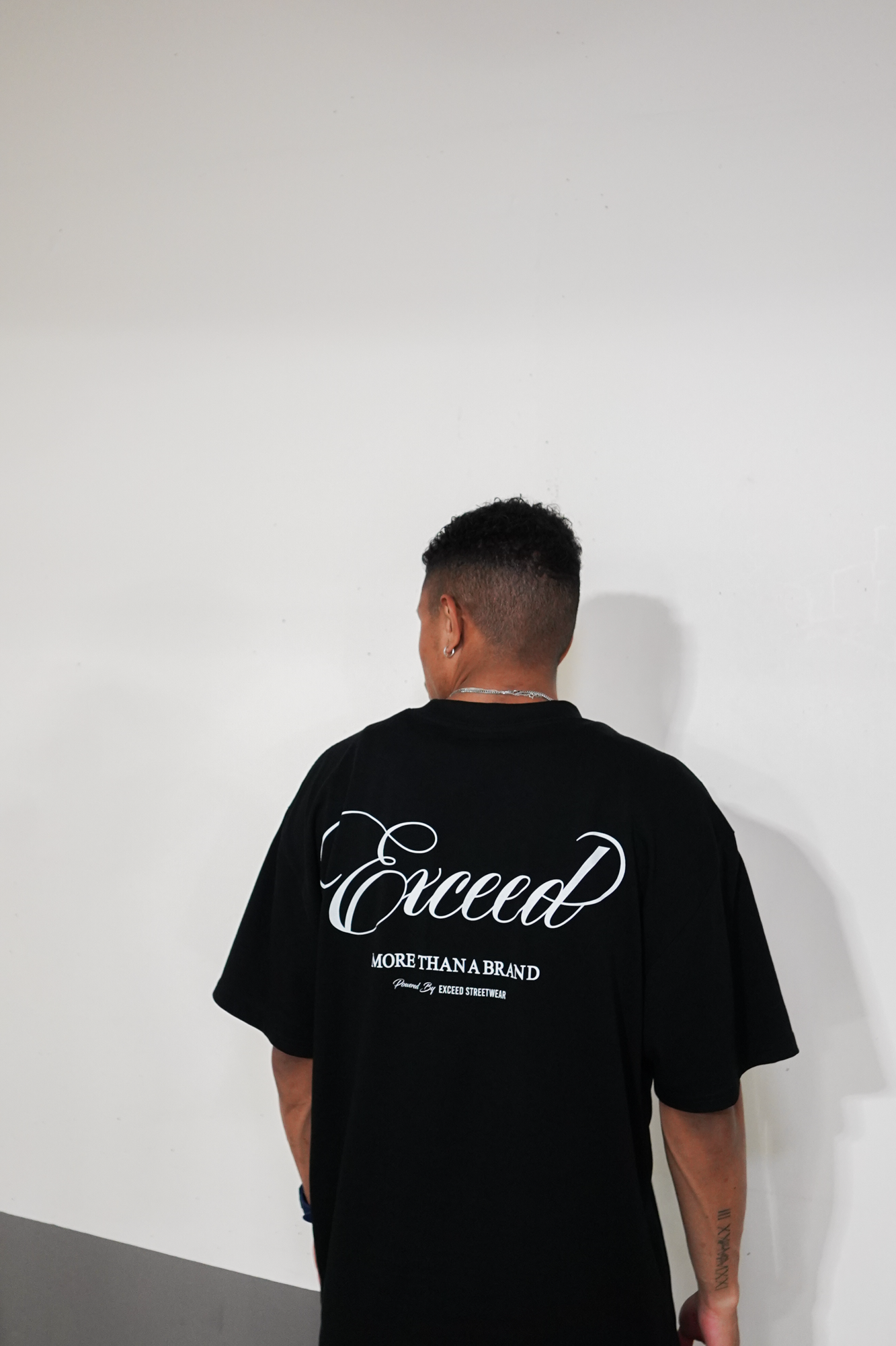 EXCEED - STAPLE TEE (BLACK)