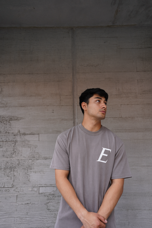 EXCEED - STAPLE TEE (WARM GREY)