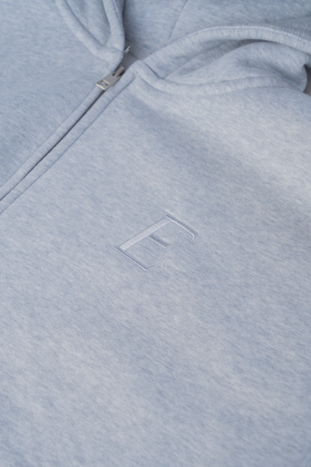 EXCEED - ZIP HOODIE GREY